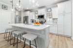 Kitchen island with seating for 4 